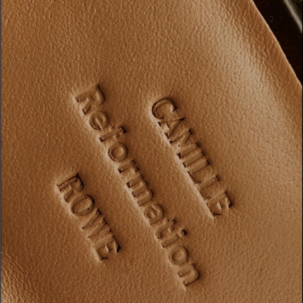 Reformation pumps - Picture 8 of 8